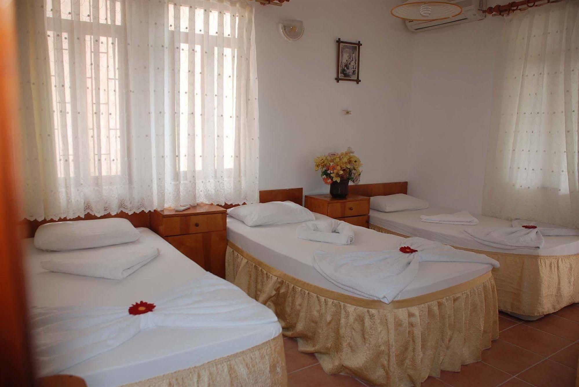 Отель Ani Pension Каш Экстерьер фото